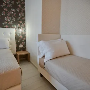 Castrichella Boutique Rome Airport 3* Фьюмичино